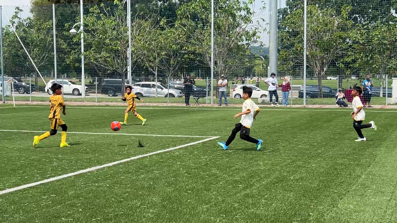 U10 PuFA BUMBLEBEE v SETIABUDI LEOPARD