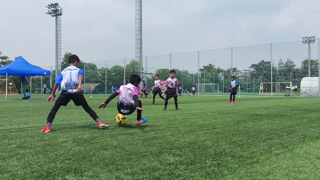 Manchester United vs Arsenal - U10 (Grouping)